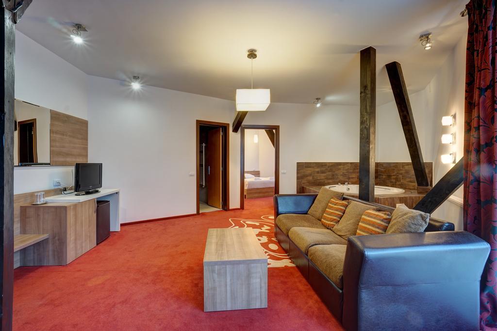 Ave Lux Hotel Săcele